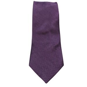The Tie Bar Men's Silk Purple Herringbone Pattern Necktie 3.5"x59"